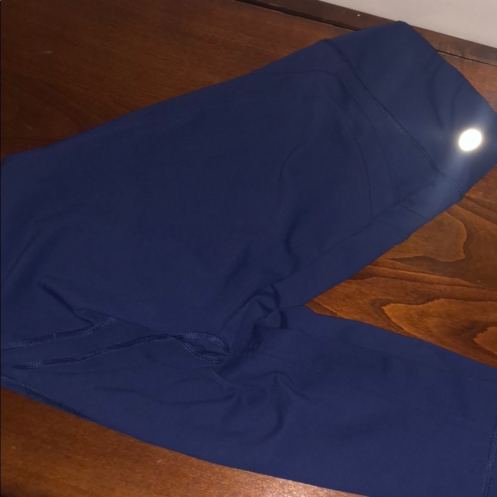 Navy leggings workout